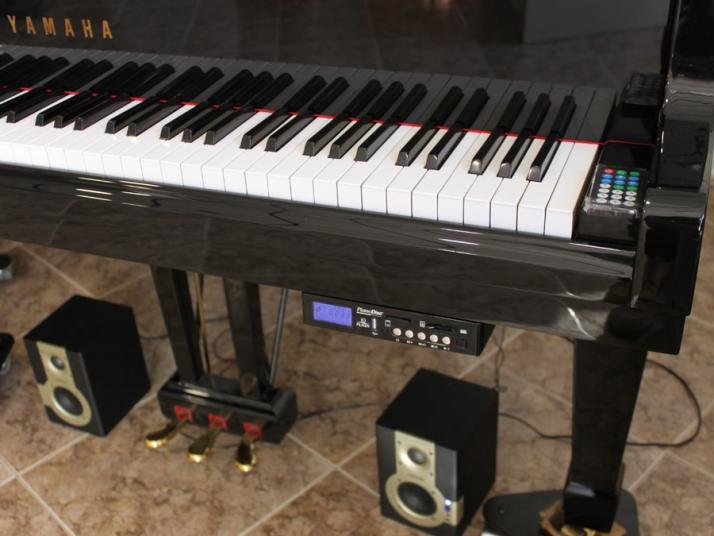 VENDIDO Piano cola SANDNER 186cm con Sistema Player  PIANO DISC GERMANY.
